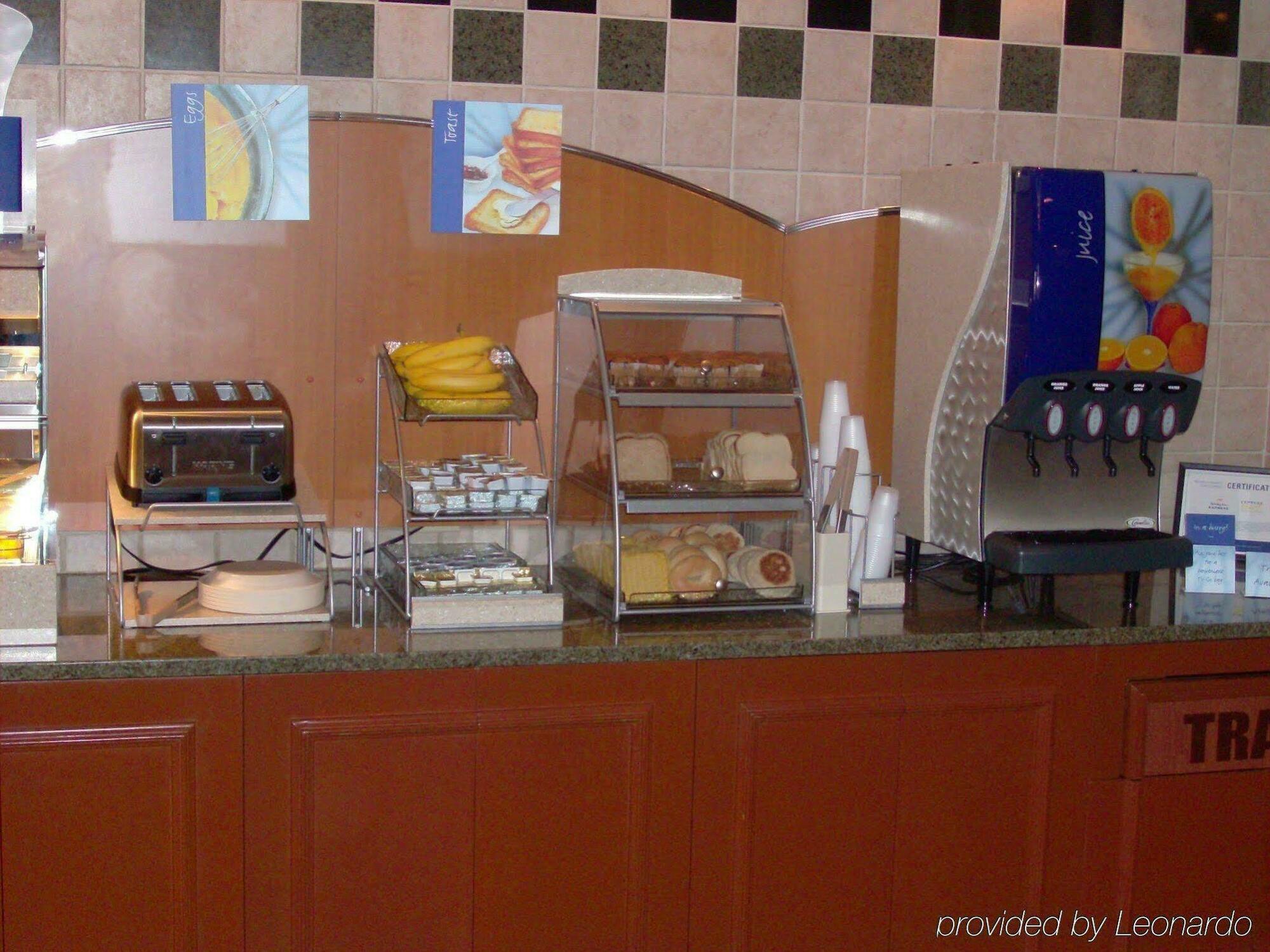 Comfort Inn & Suites Plano East Ngoại thất bức ảnh